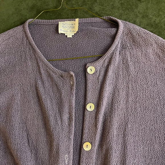 Stephanie Schuster Cardigan, Knit, Purple / Plum, mother of pearl, vintage - Picture 2 of 14